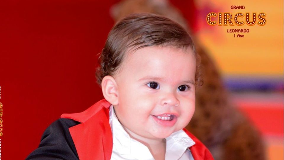 ÁLBUM LEONARDO 1 ANO 